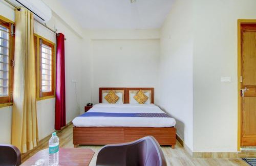 Dehradun Hotel | SPOT ON Chandra's Residence