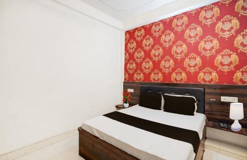 Varanasi Hotel | SPOT ON M L Paying Guest House