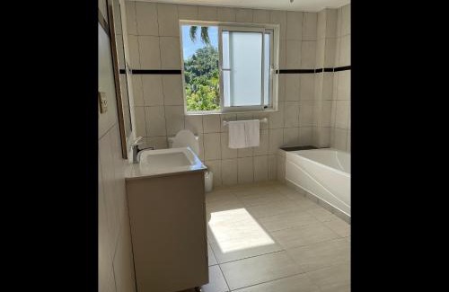 Reading Apartment | Spring Garden Mobay Resort
