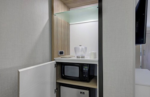Palm Desert Hotel | SpringHill Suites by Marriott Palm Desert