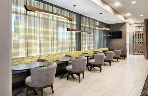 Dothan Hotel | SpringHill Suites by Marriott Dothan