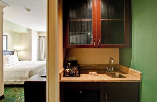 Raisin Hotel | SpringHill Suites by Marriott Fresno