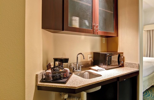 Raisin Hotel | SpringHill Suites by Marriott Fresno