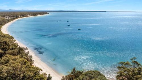 Vincentia House | Sputnik Beach House