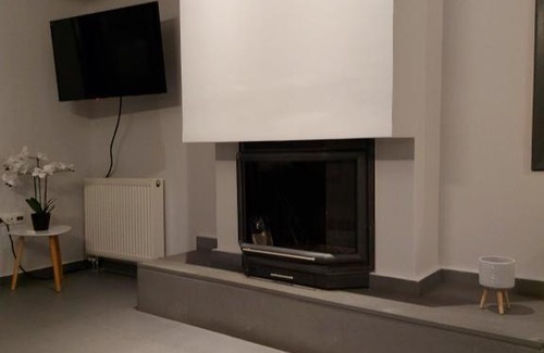 Trikala Apartment | Square Apartments 1