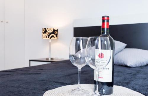 Praia da Rocha Apartment | Squash Rocha Suite Beach Apartment