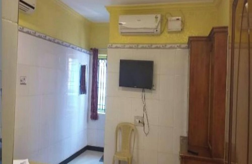 Rameshwaram Hotel | Sree Kumaran Deluxe