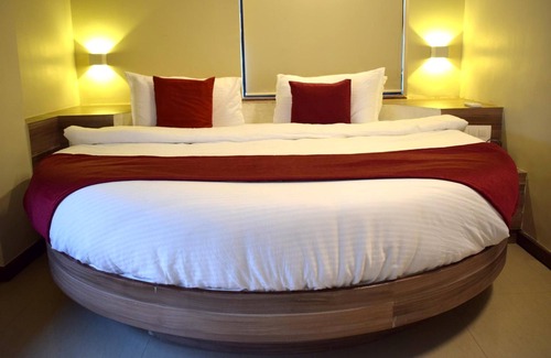 Usman Pura Hotel | SRTC Hotel Aspire