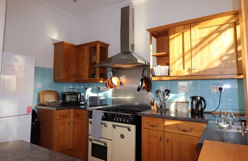 Ryde Ski Chalet | St Georges Villa
