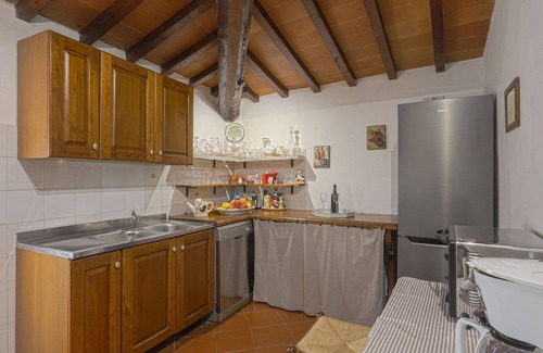 San Pietro in Bossolo House | Stunning private villa with WIFI, private pool, TV, patio, pets allowed and panoramic view
