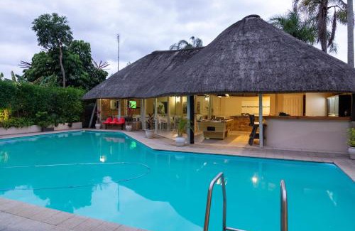 St. Lucia Ski Chalet | St. Lucia Safari Lodge