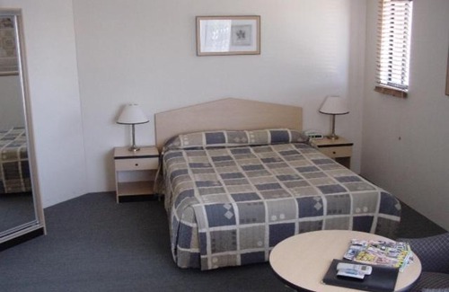 St Marys Hotel | St Marys Park View Motel