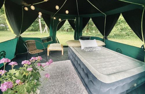 Ida-Viru County Other | Stand-up tent and Sauna, farm experience BB