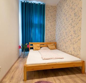 Ujlipotvaros Apartment | Standard Apartment by Hi5 - West End Center