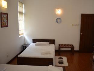 Battaramulla House | Star Class Comfort in Capital City