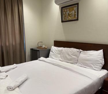 Giza Hotel | Star Pyramids Sky View Inn