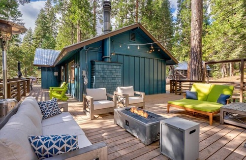 Sugar Pine Cabin | ✨Starlight Cabin✨Yosemite✨Hot Tub✨Game Room✨Xbox✨