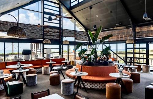 Murrays Beach House | Stay a While at Murrays Beach retreat