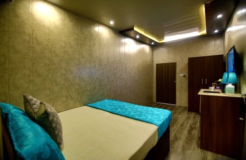 Naini Hotel | Stay At Kumbh