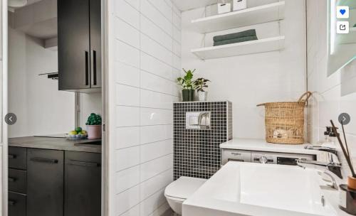 Sentrum Apartment | Stay in the immediate vicinity of everything - at the train station