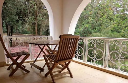 Karen House | Stay.Plus karen Party House