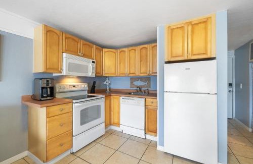 Cedar Key House | Stay-Seas Hideaway 214 at Cedar Cove Condos