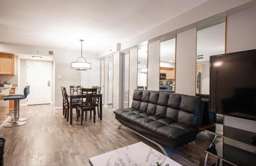Las Vegas Strip Apartment | Stay Together Suites on The Strip - 2 Bedroom Condo 926