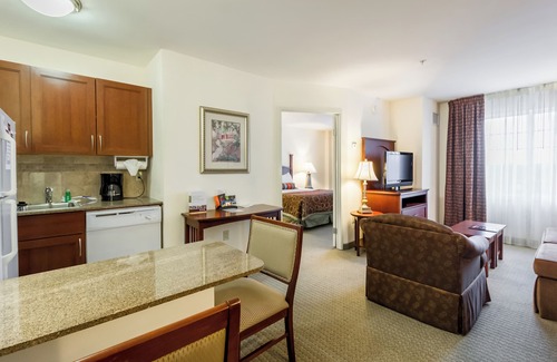 Montopolis Hotel | Staybridge Suites Austin Airport by IHG