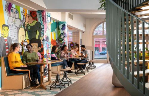 The Hague Center Hostel | Stayokay Hostel Den Haag