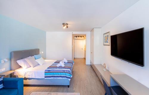 Montovjerna Apartment | Stella lovely studio with balcony and FREE PARKING