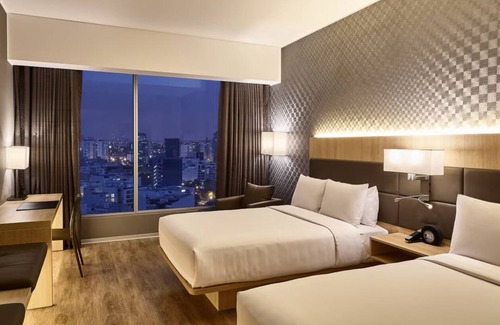 Armendariz Hotel | Step Into a Calm—Contemporary Escape Framed by Sweeping City Skylines