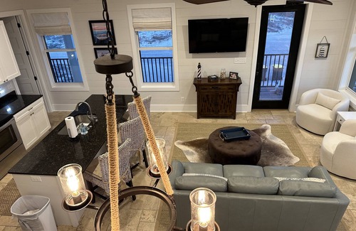 Southpointe House | Steps away from the beach, POOL- shared between 3 houses-