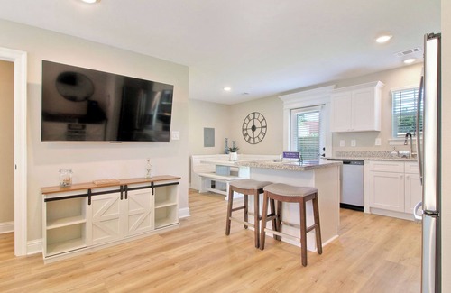 Biloxi House | Steps from the Sand - New 3BR Beach Cottage Near Keesler AFB & Gulf Fun