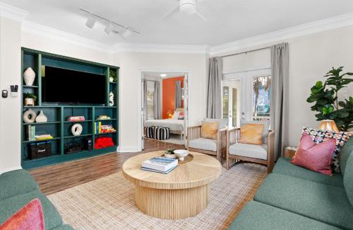 Crystal Shores House | Steps to Beach Arcade Game Room Pool Hot Tub Calico Scallop by AvantStay