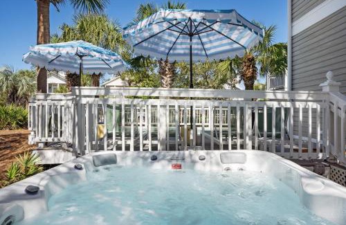 Crystal Shores House | Steps to Beach Arcade Game Room Pool Hot Tub Calico Scallop by AvantStay
