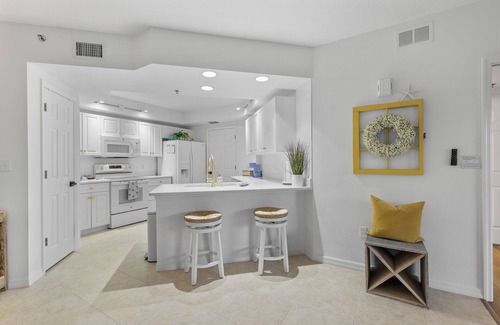 New Smyrna Beach Condo | 🏖️Steps to Beach | Pet Friendly | Stunning Interior | Oceanwalk 9-302🏖️