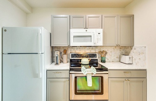 Flagler Beach Apartment | Steps to Shore: Studio w/Patio in Flagler Beach