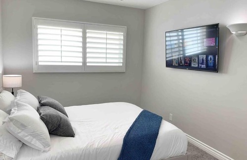 Encinitas House | Steps To The BEST Beach . Surf . Spa . Main Street