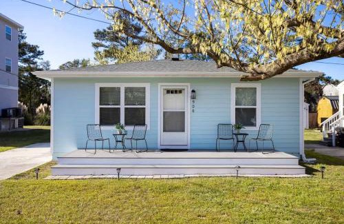 Colington House | Steps to the Sound & Dog Friendly