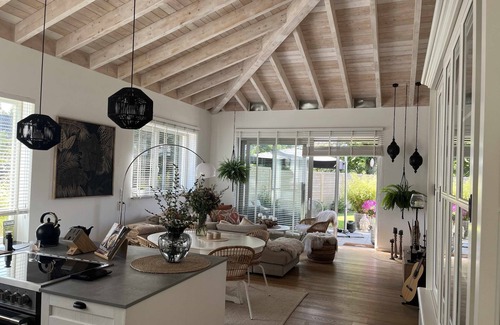 Roetgen House | Stilvolles Ferienhaus mit Garten in Roetgen