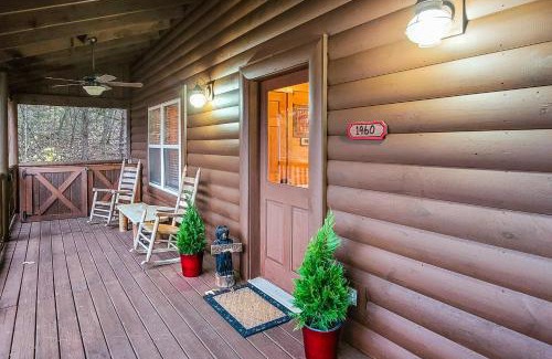 Sevierville House | Stone Bridge Retreat