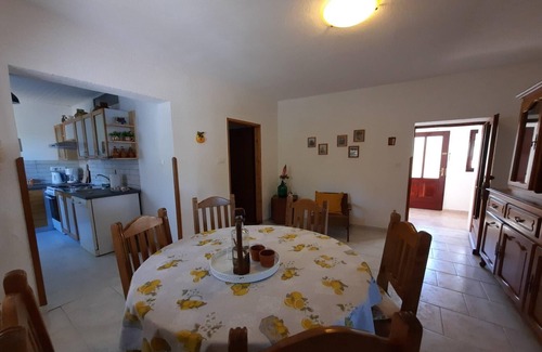 Opatija House | Stone House in Dobrec with Sea View & Jacuzzi