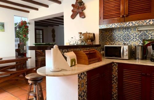 Ponta Delgada House | Stone House - Sete Cidades