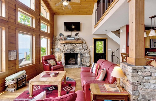 Trenton Cabin | Stone Ledge Refuge with Hot Tub Views