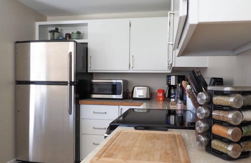 Buena Vista Cabin | STR 102. Updated modern rustic cabin.