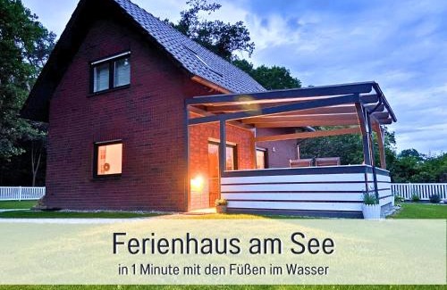 Muritz House | Strandhaus Mathea - ruhige Lage direkt am Fleesensee - Parkplatz, Kamin, Sauna - familienfreundlich