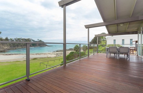 Malua Bay House | 'Strathnaver' on Garden Bay