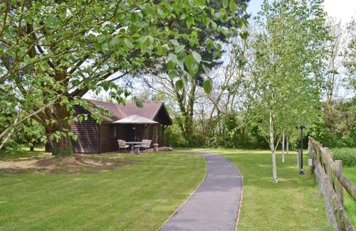 Cheddar House | Strawberry Lodge