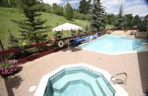 Beaver Creek Condo | Strawberry Park On The Slopes In Beaver Creek Ski-In/Ski-Out