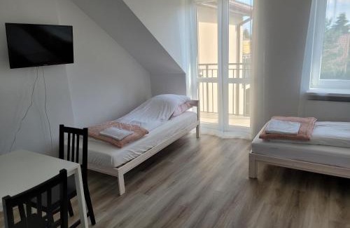 Piastow Apartment | Studia Fredry 8
